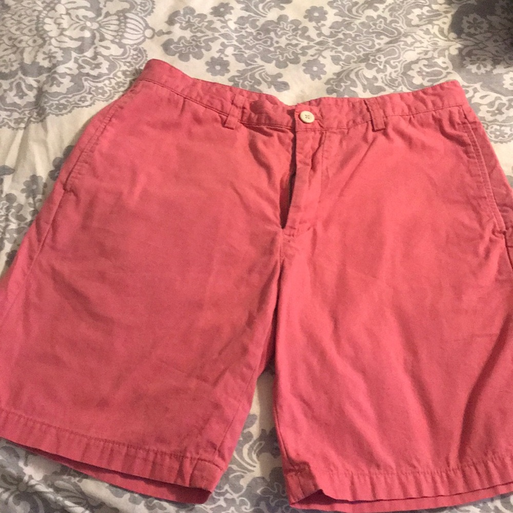 Vineyard vines Nantucket red shorts